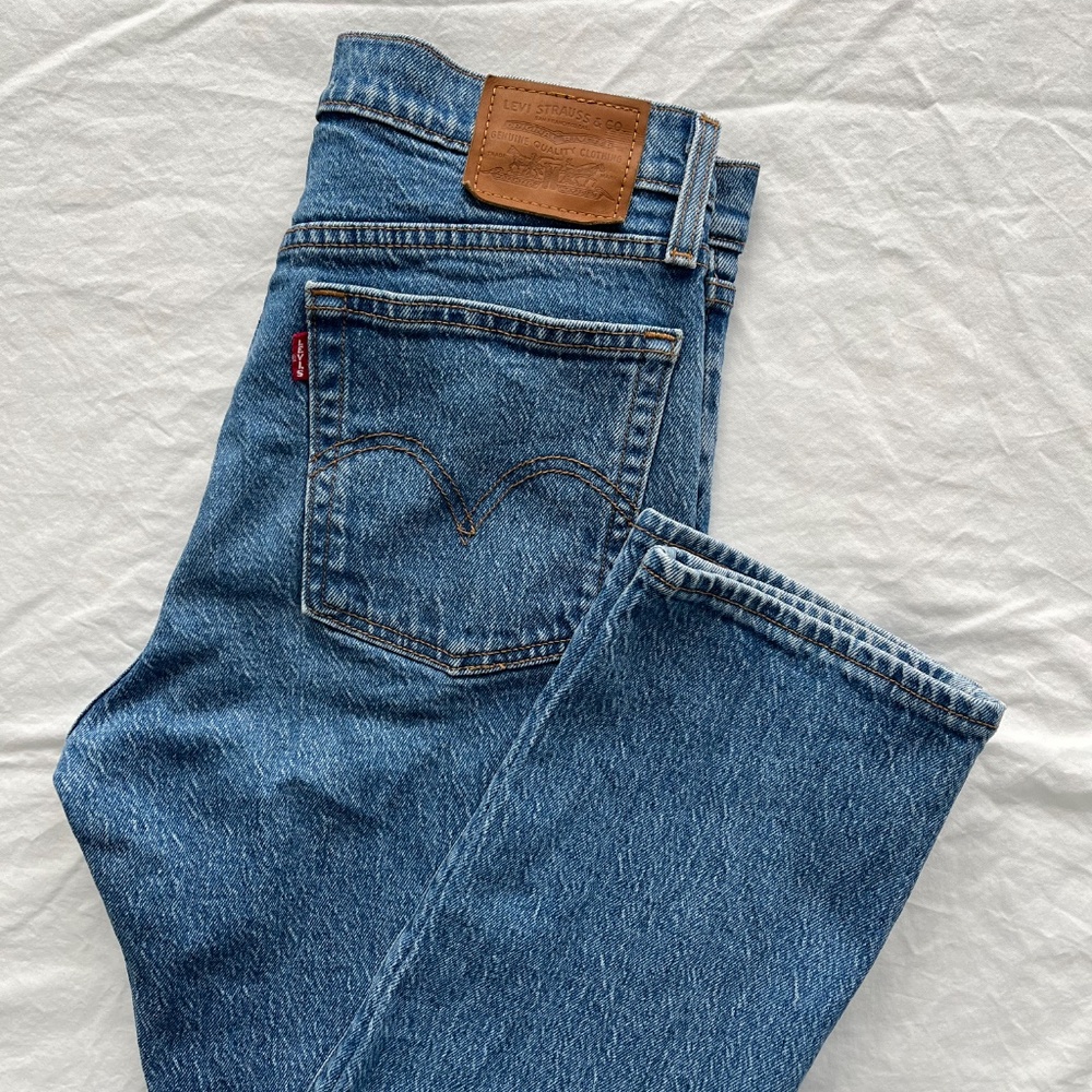 Levi's Wedgie Straight Size 26" Inseams 26"
